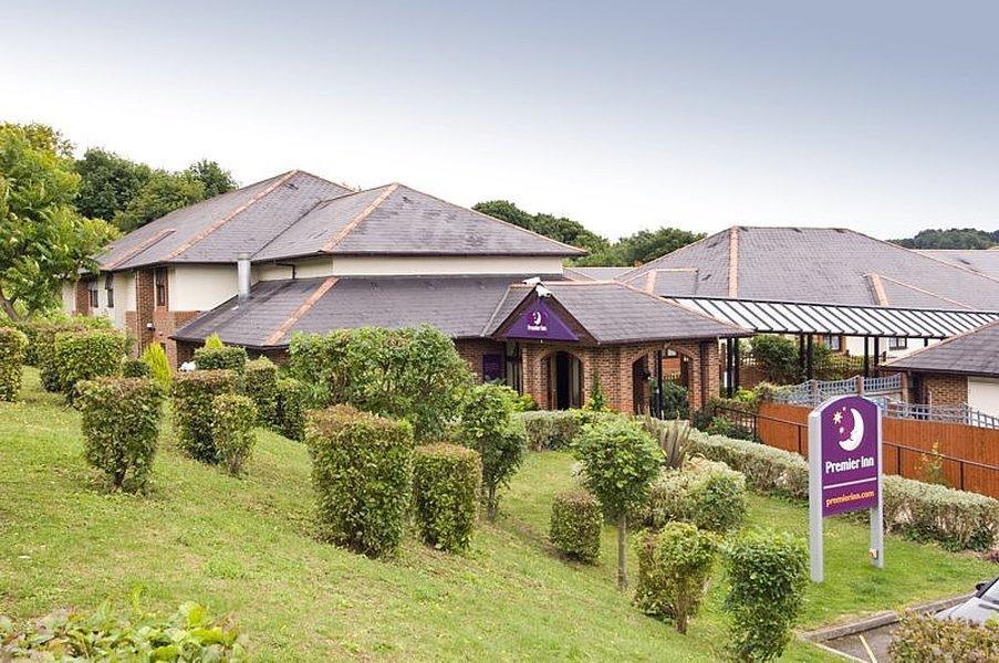 Premier Inn High Wycombe/Beaconsfield Esterno foto
